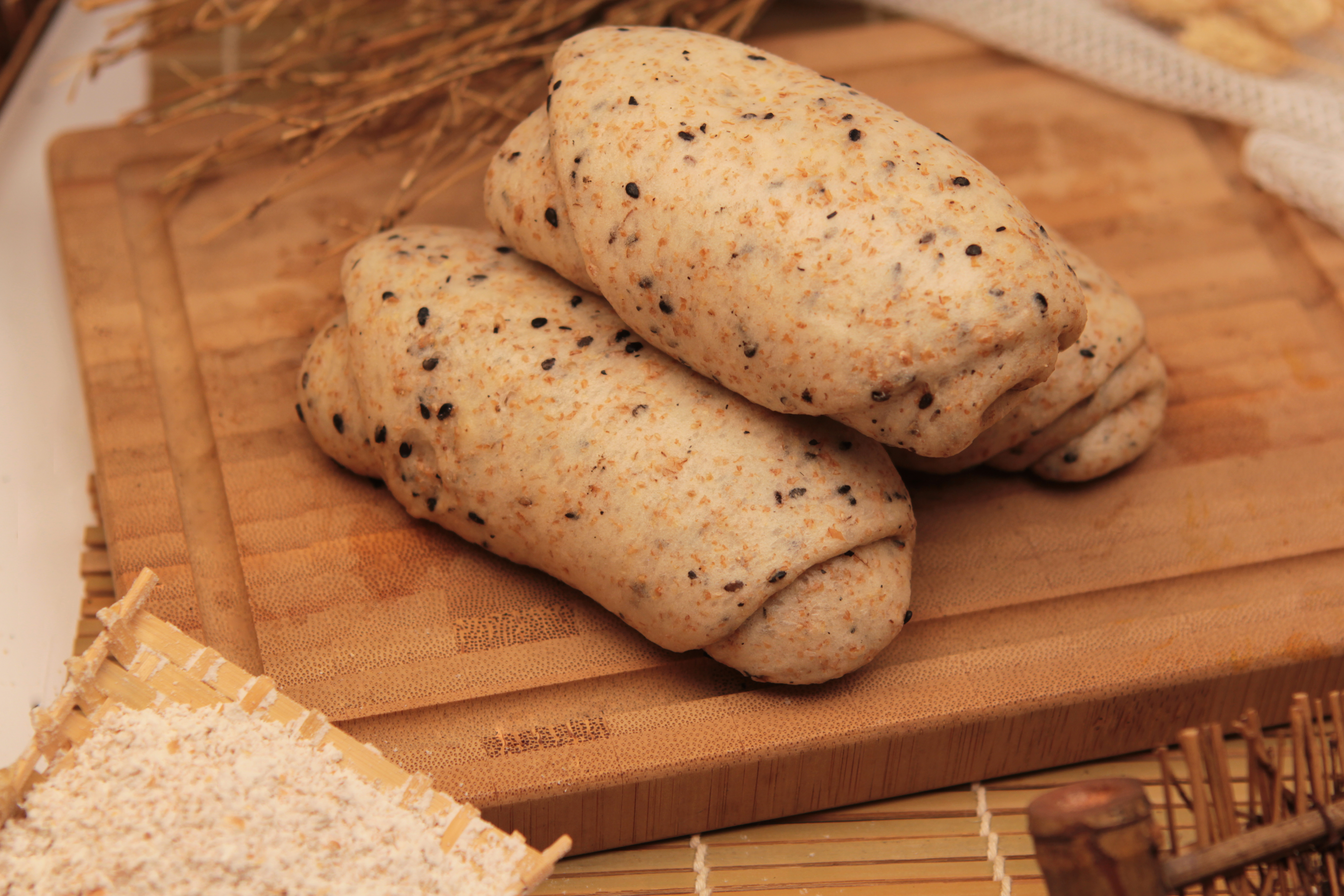 黑芝麻全麥可頌饅頭 9入 (蛋奶素)